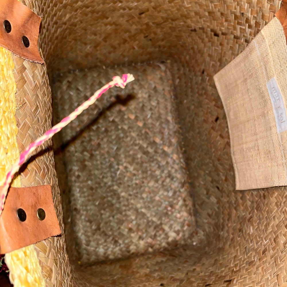 Mar Y Sol Beach Tote - Picture 4 of 4
